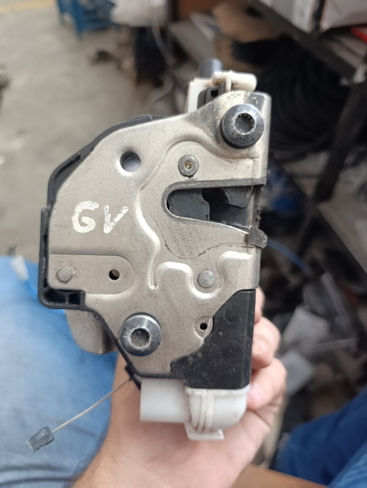 Fechadura Porta Dianteira Gol Voyage Saveiro G5 G6 G7 G8 2008 a 2022 Lado Esquerdo - 5U4837013